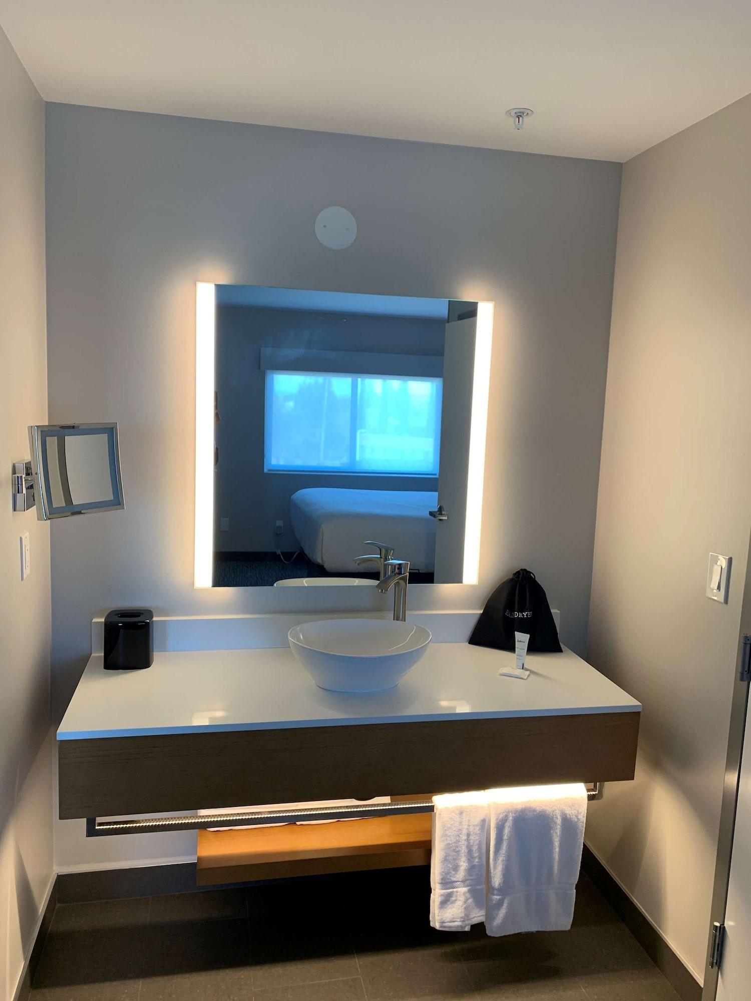 Radisson Hotel West Sacramento Dış mekan fotoğraf
